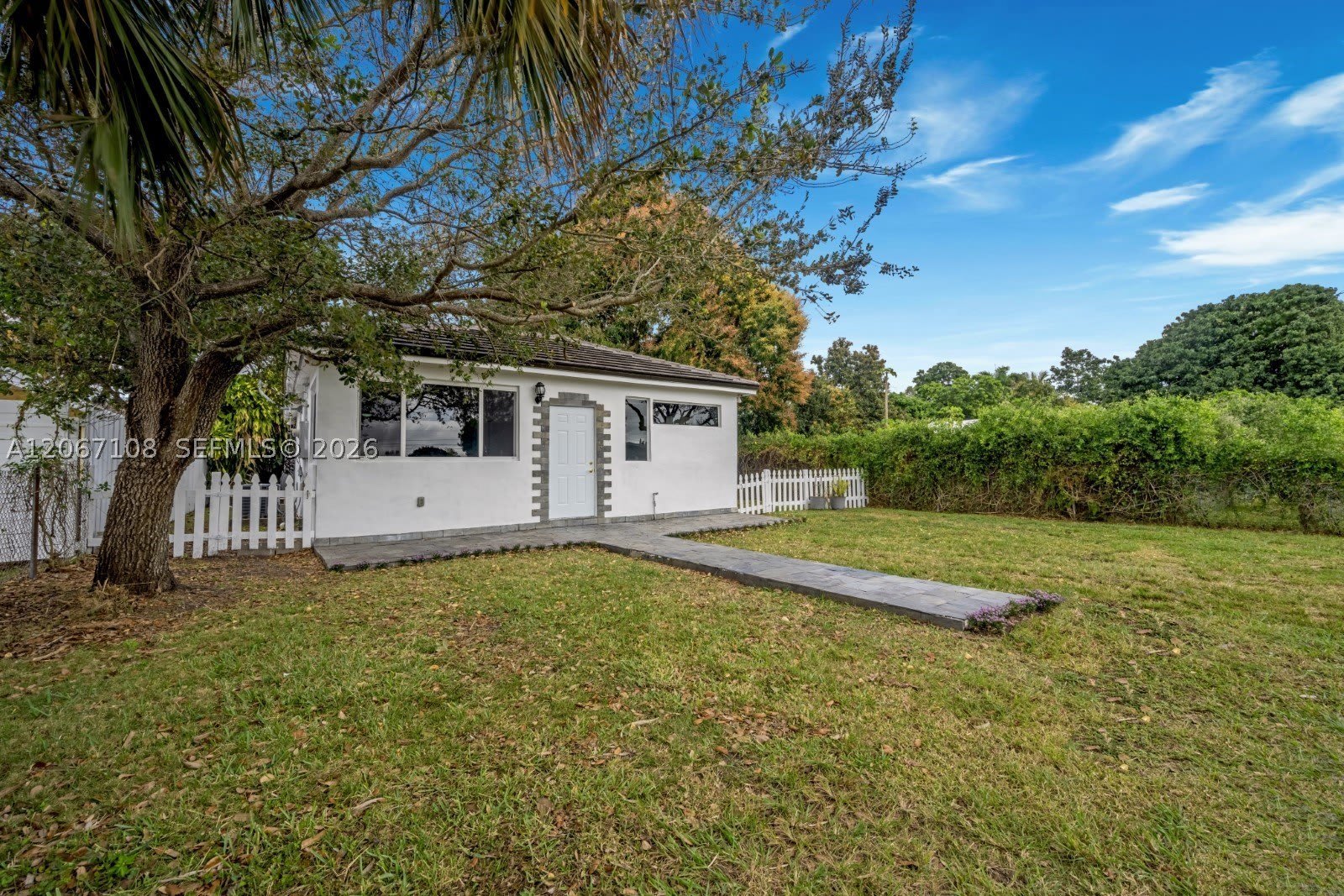 8861 SW 127th Ter – photo 1
