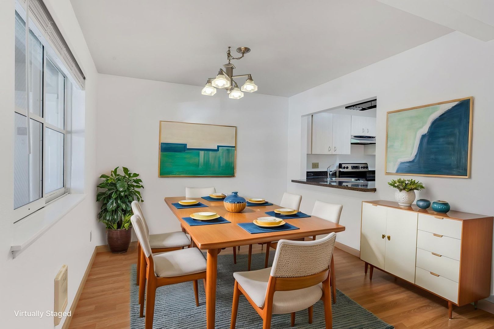 2 level condo, 3 decks, Stainless Appliances, 2 parking spots, Water, sewer, garbage included! – photo 5
