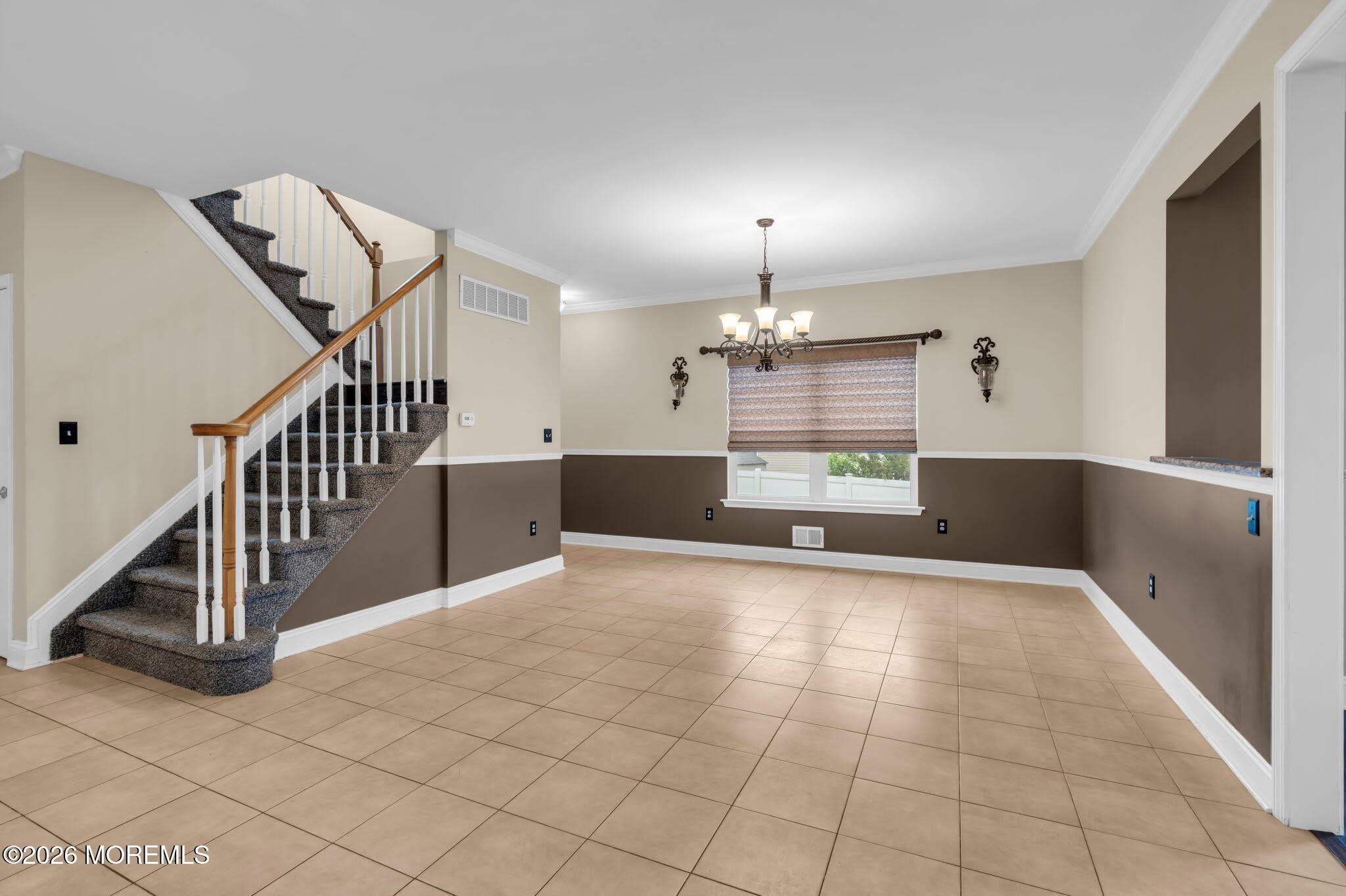 12 Sanford Street – photo 5