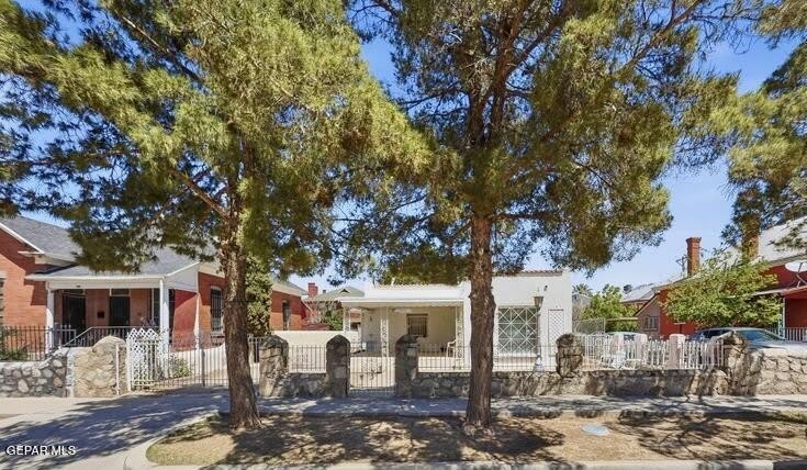 921 OLIVE Avenue – photo 4