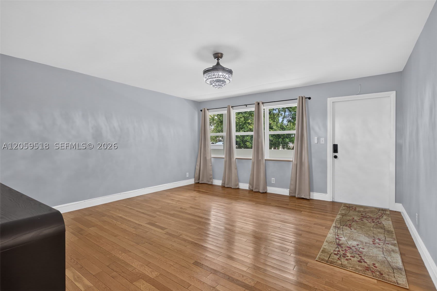 2870 NE 14th St Cswy – photo 4