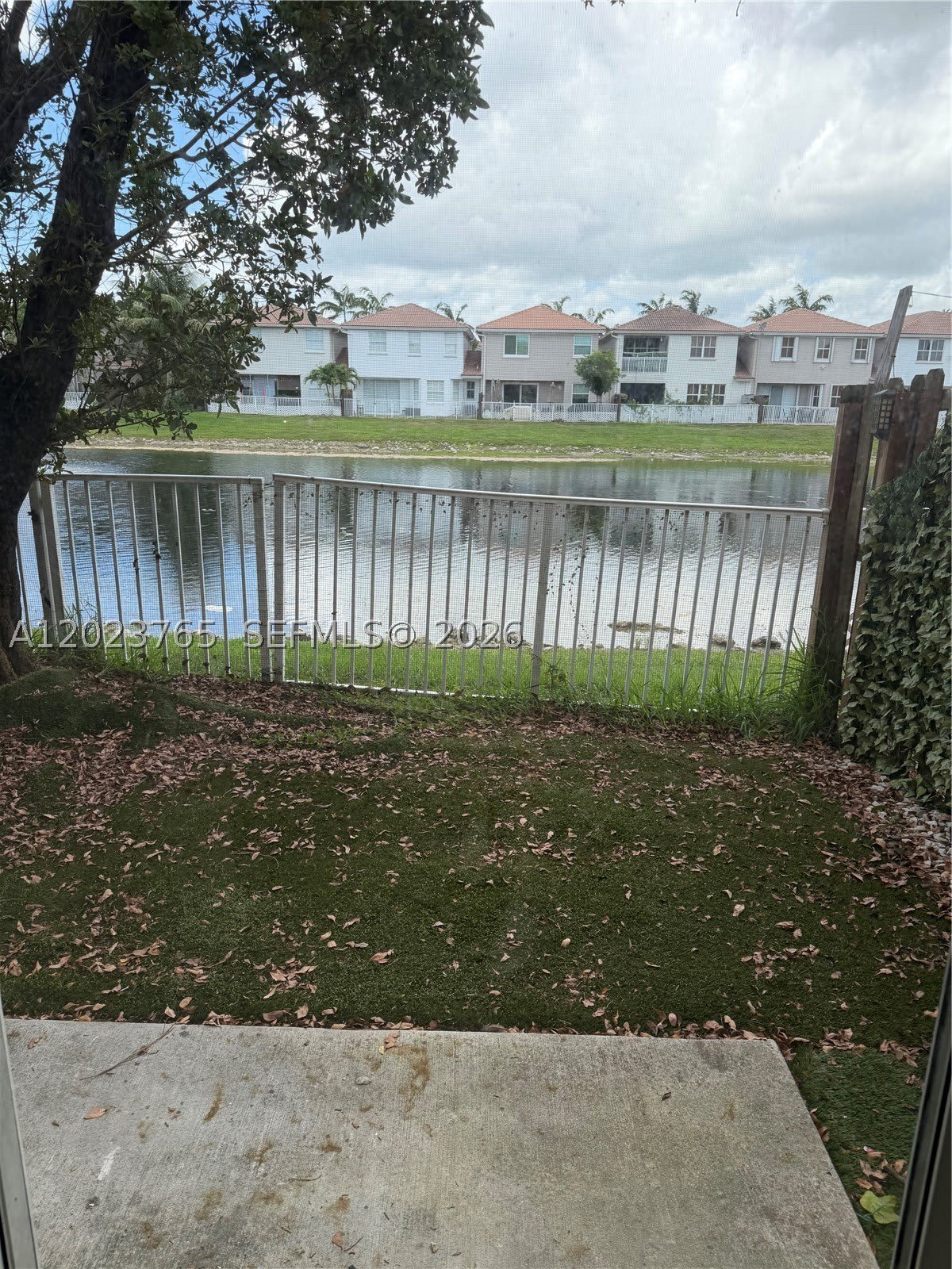 10803 NW 83rd St – photo 2