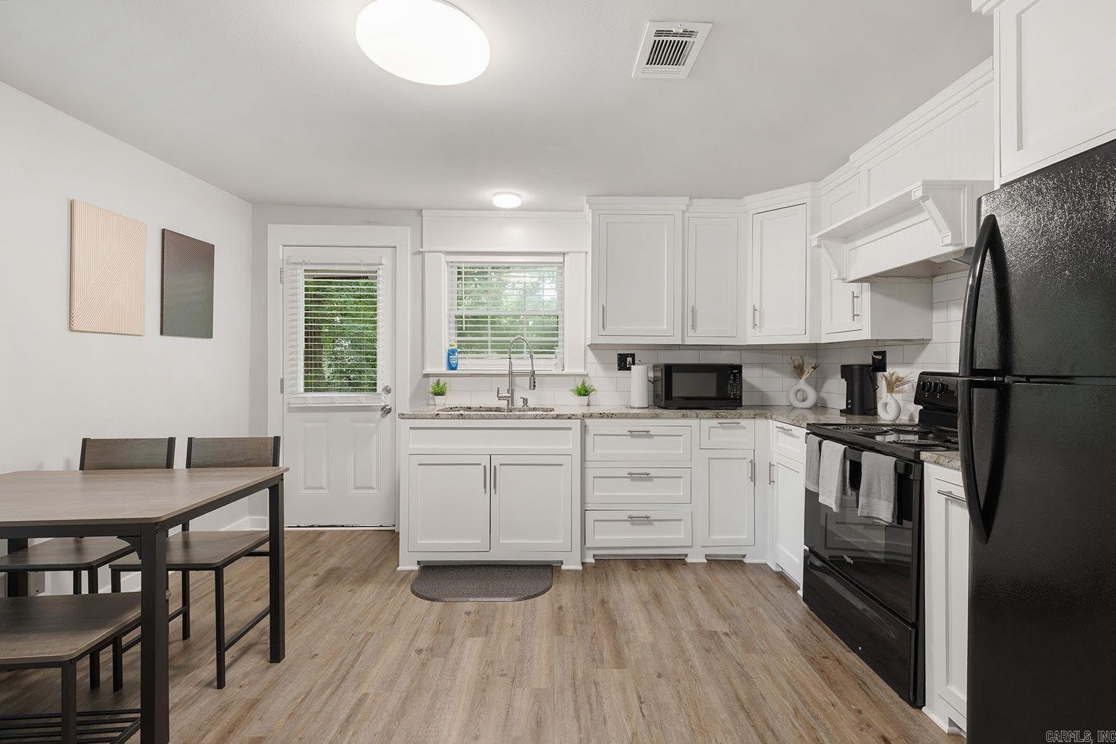 2017 Hairston Avenue – photo 3