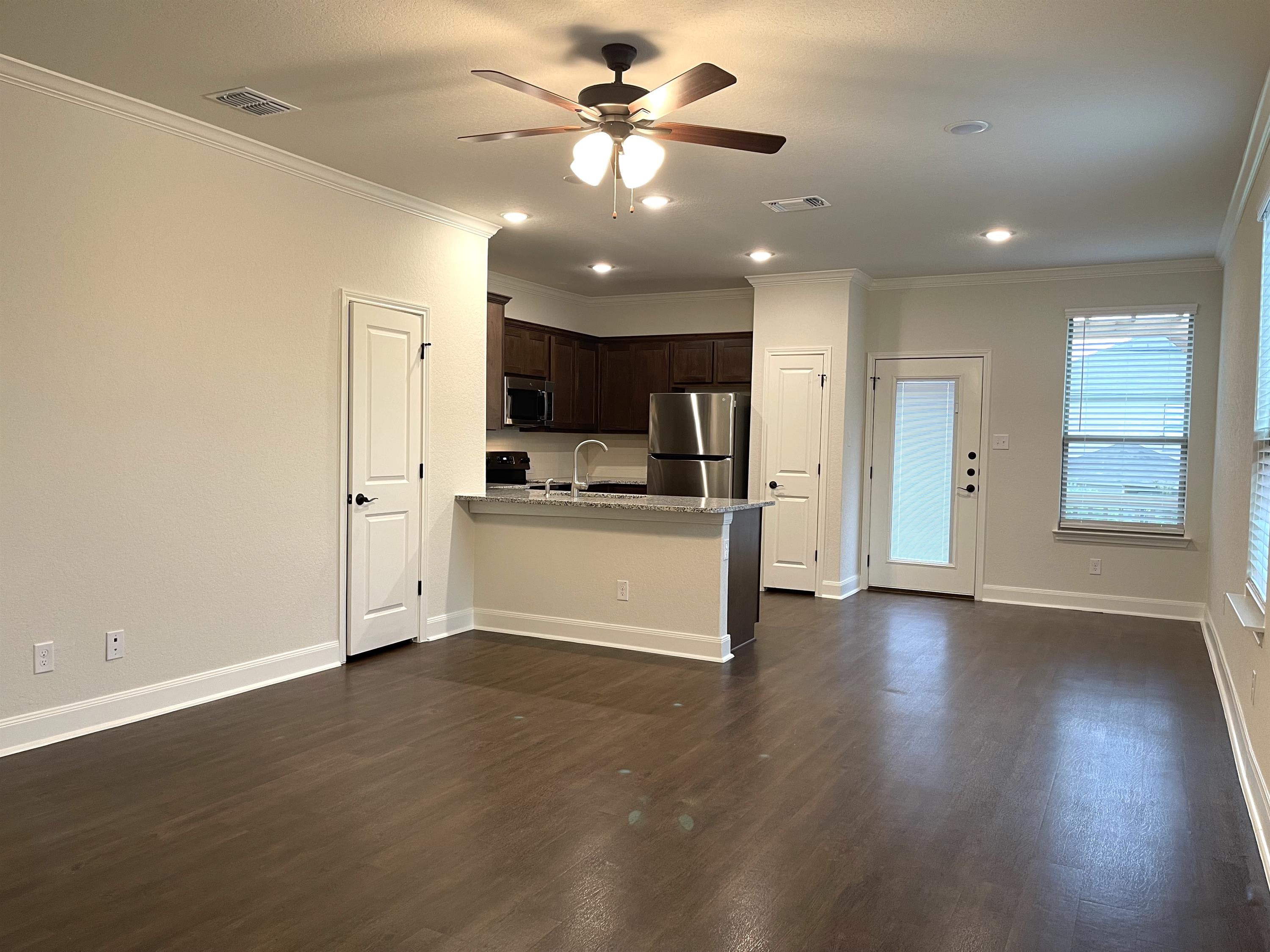 2222 Sandlewood Cove – photo 4