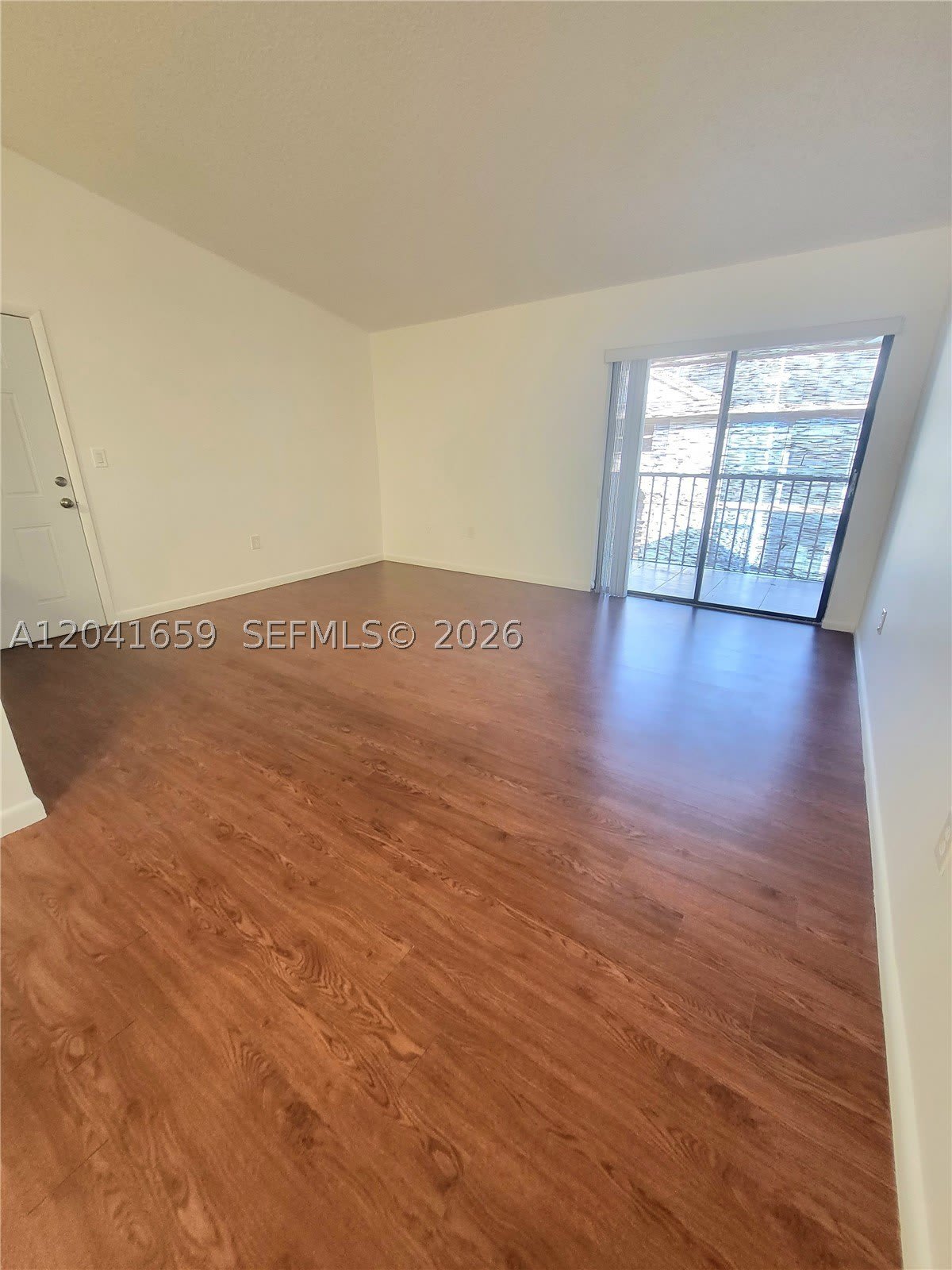 18845 Nw 62Nd Ave – photo 5