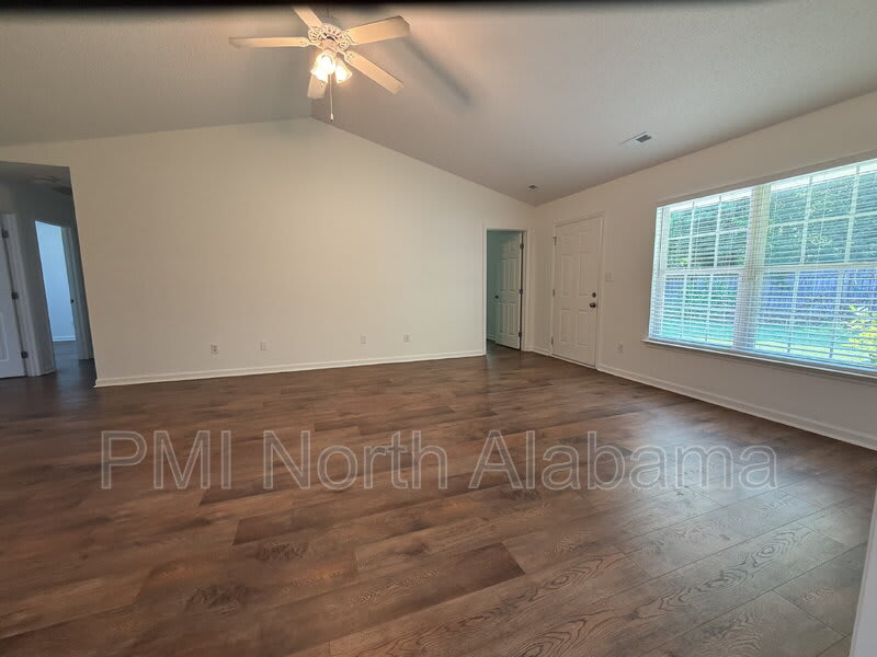111 Turnstone Court Southwest – photo 4