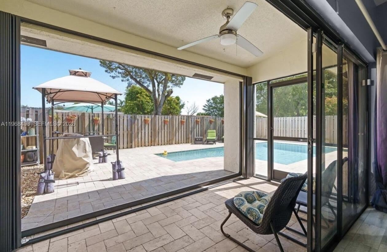2900 NW 69th Court – photo 2
