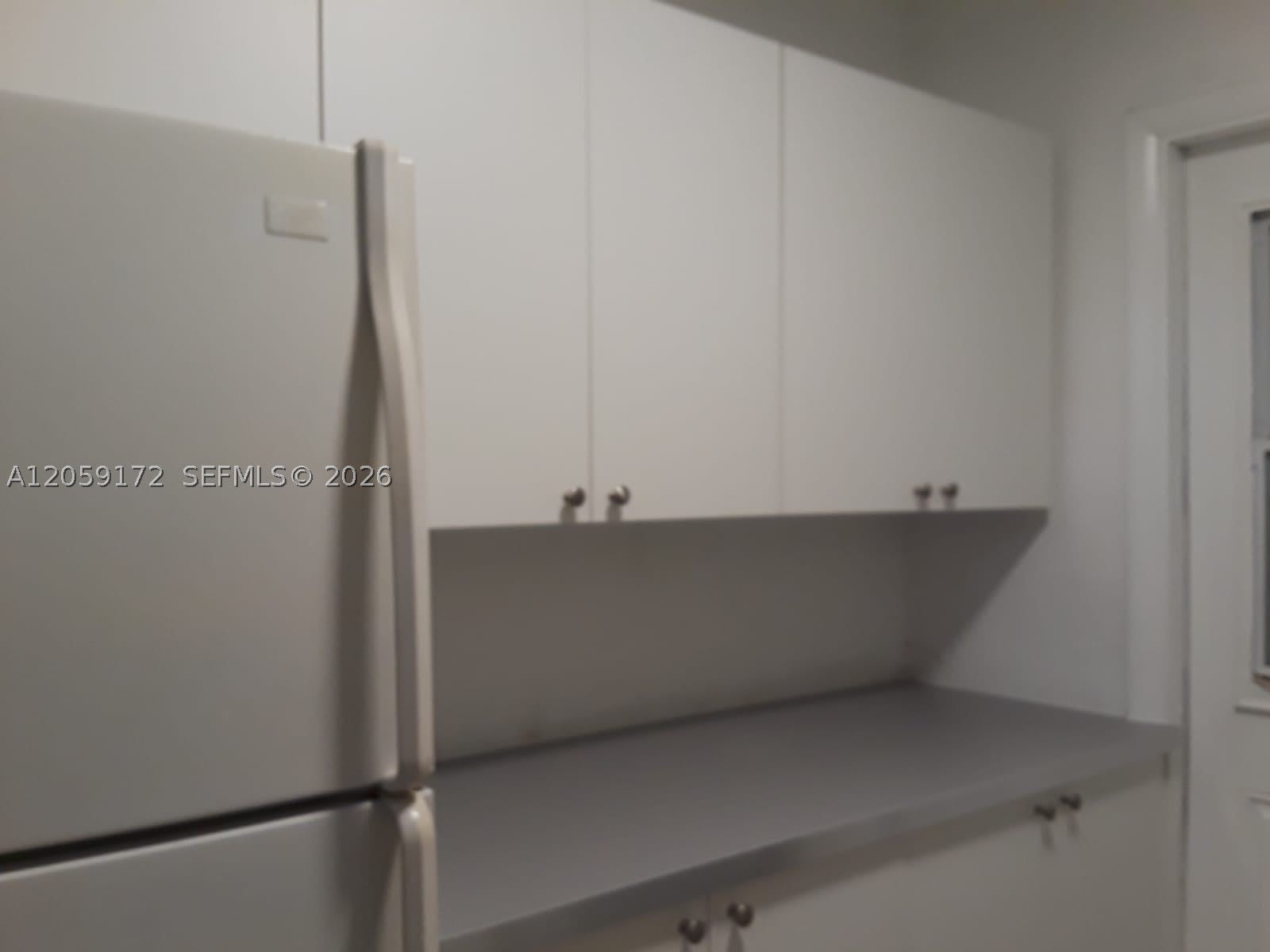 5647 Hayes St – photo 4