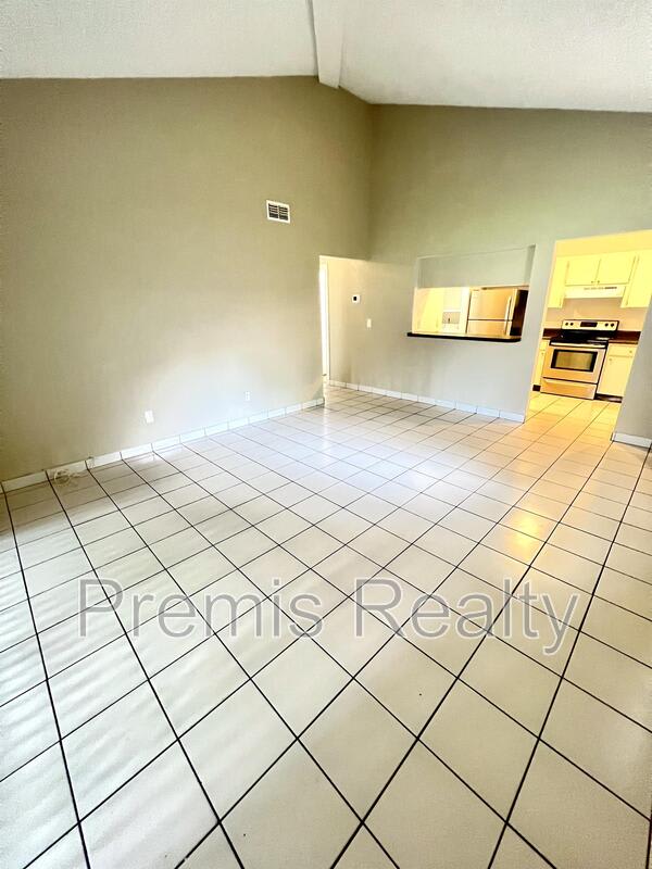 2928 Lichen Lane Unit A 1 – photo 2