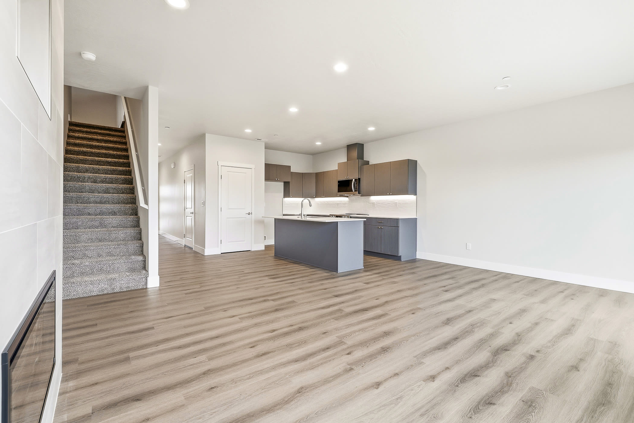 4609 Road 114 – photo 5