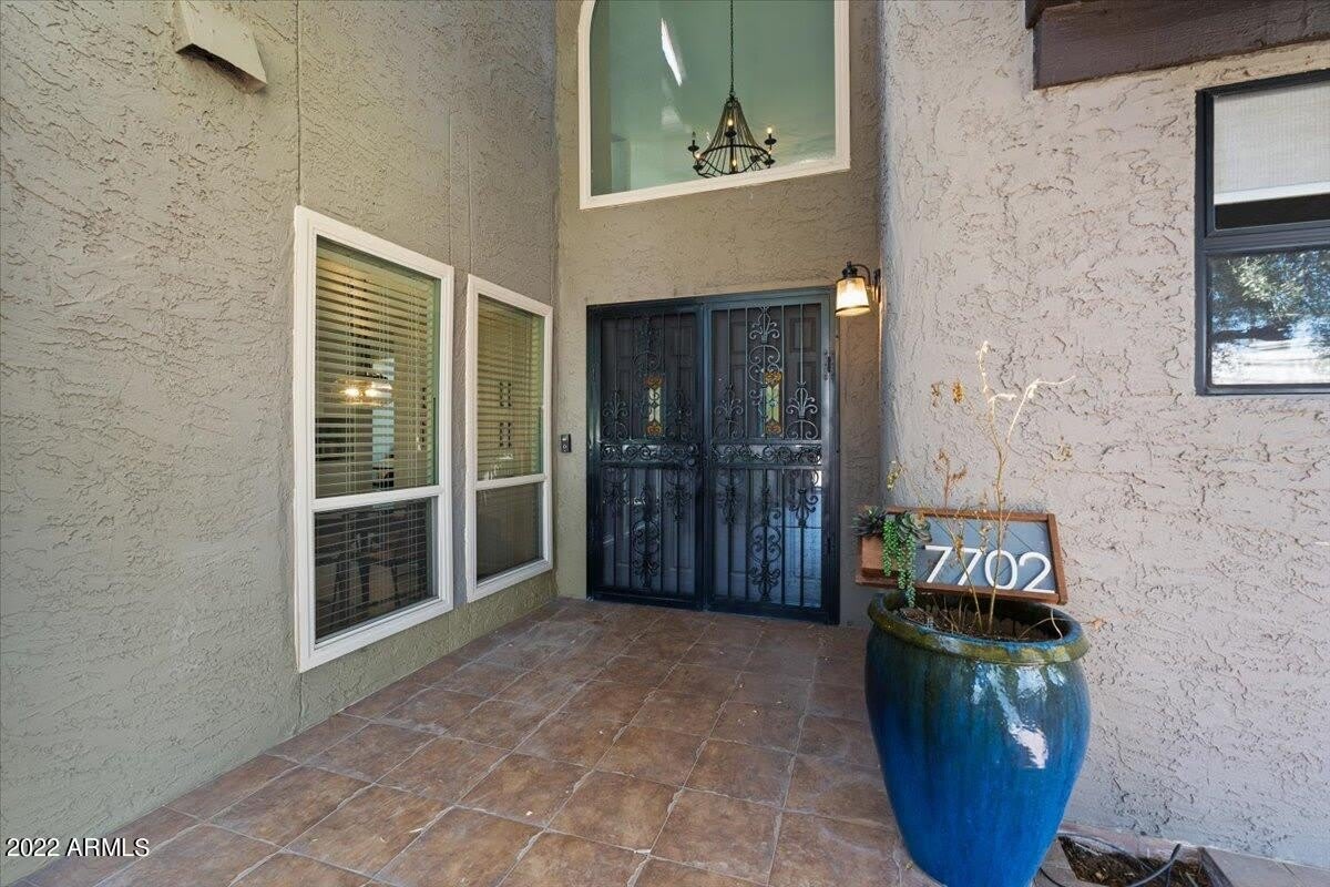 7702 E PLEASANT Run – photo 3