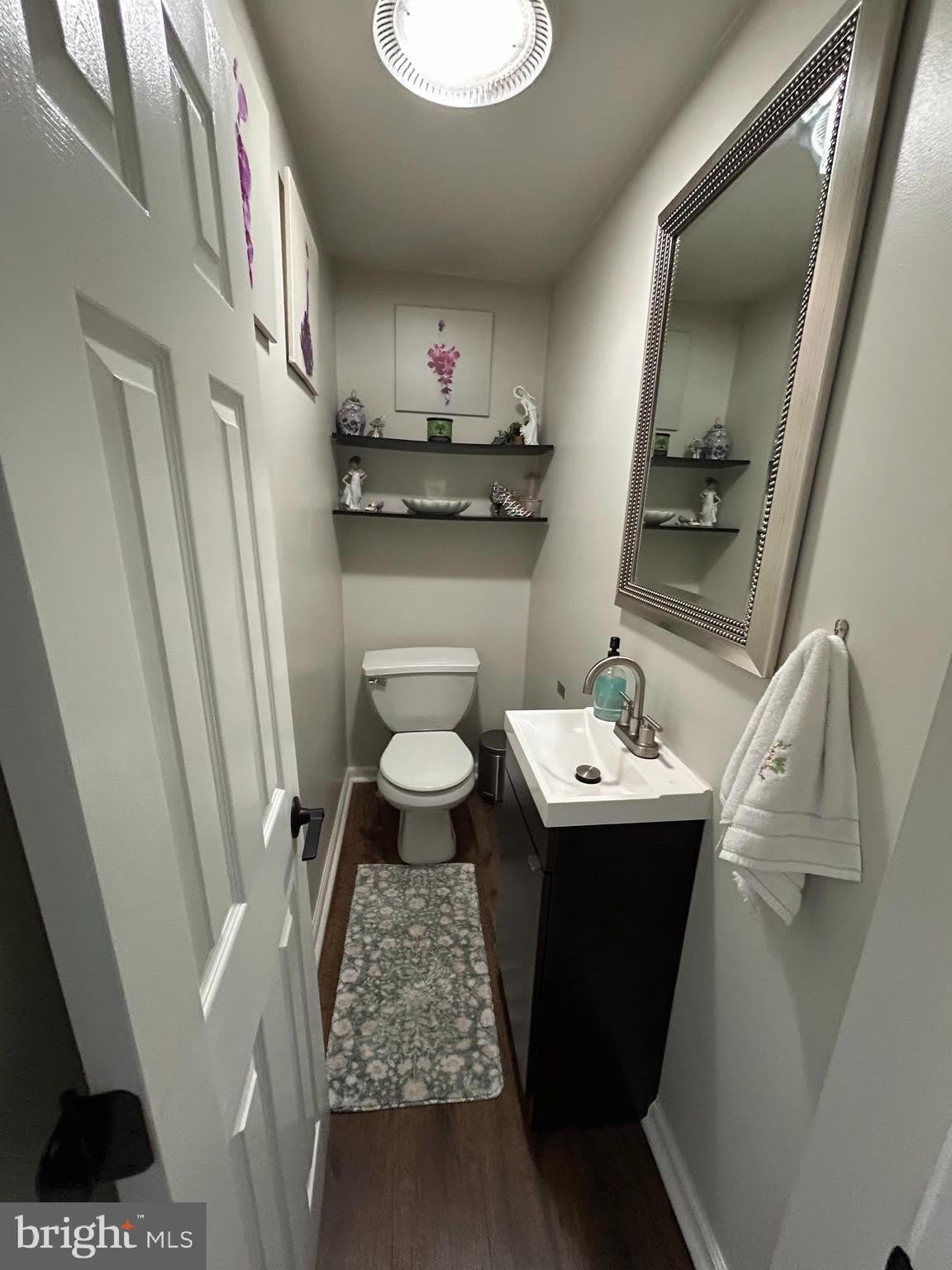 153 W 6TH Avenue – photo 5