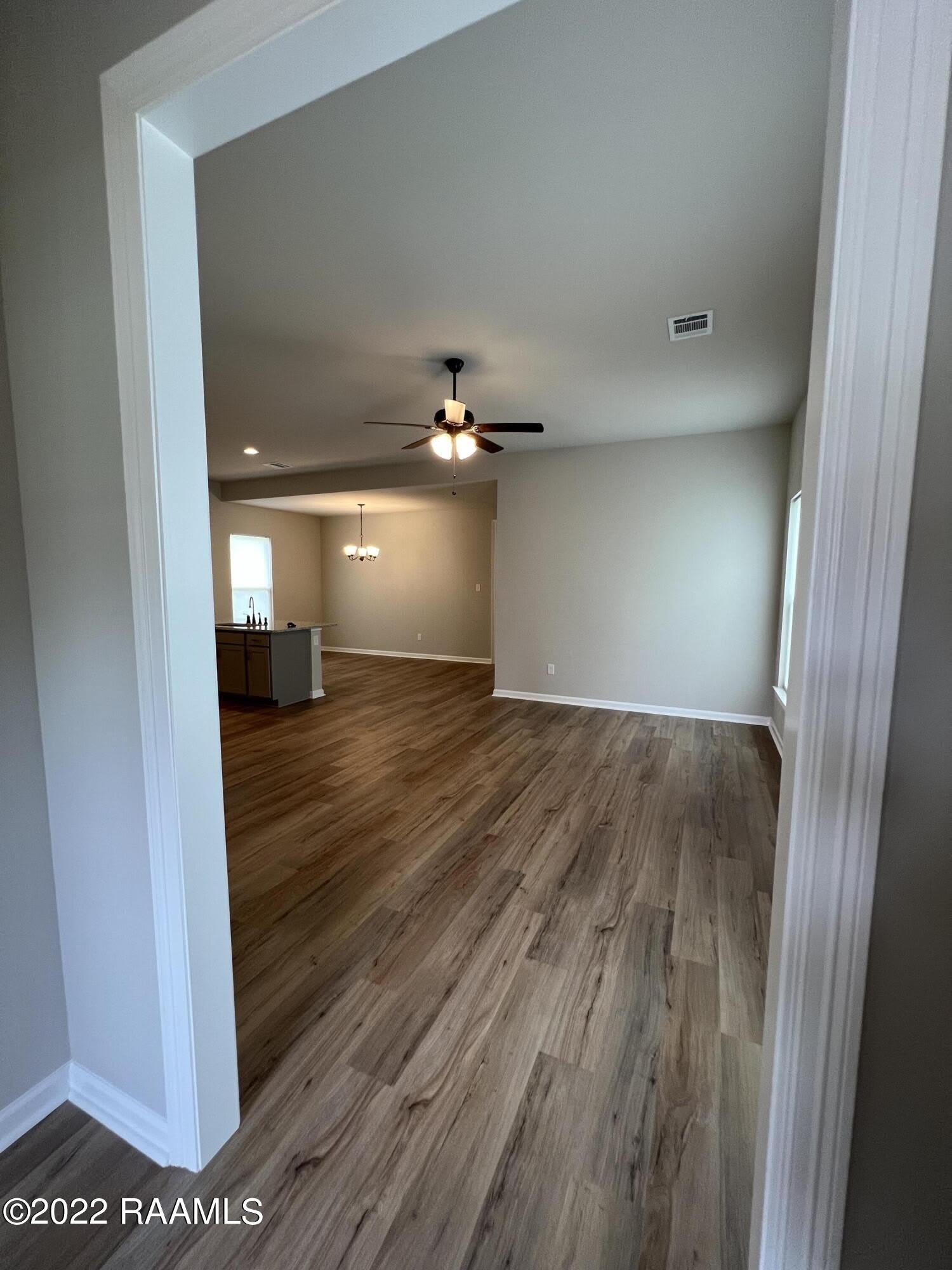 307 Grassy Meadows Lane – photo 5