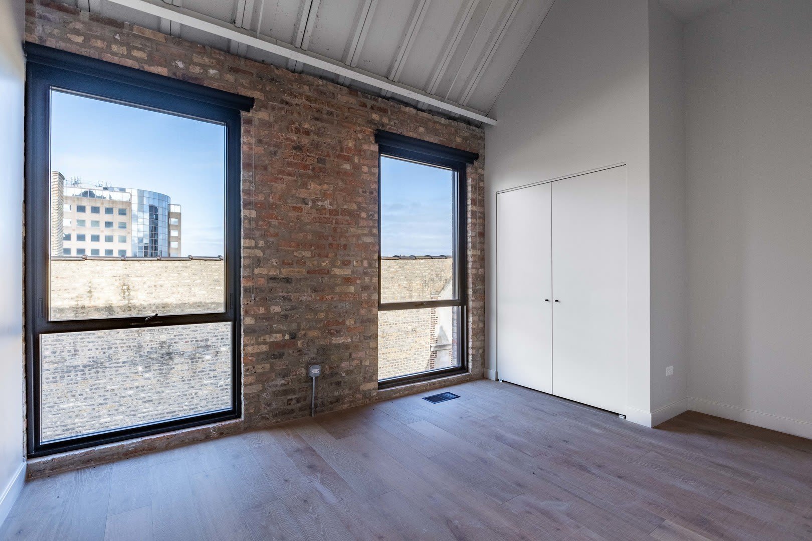 1706 Sherman Avenue – photo 2