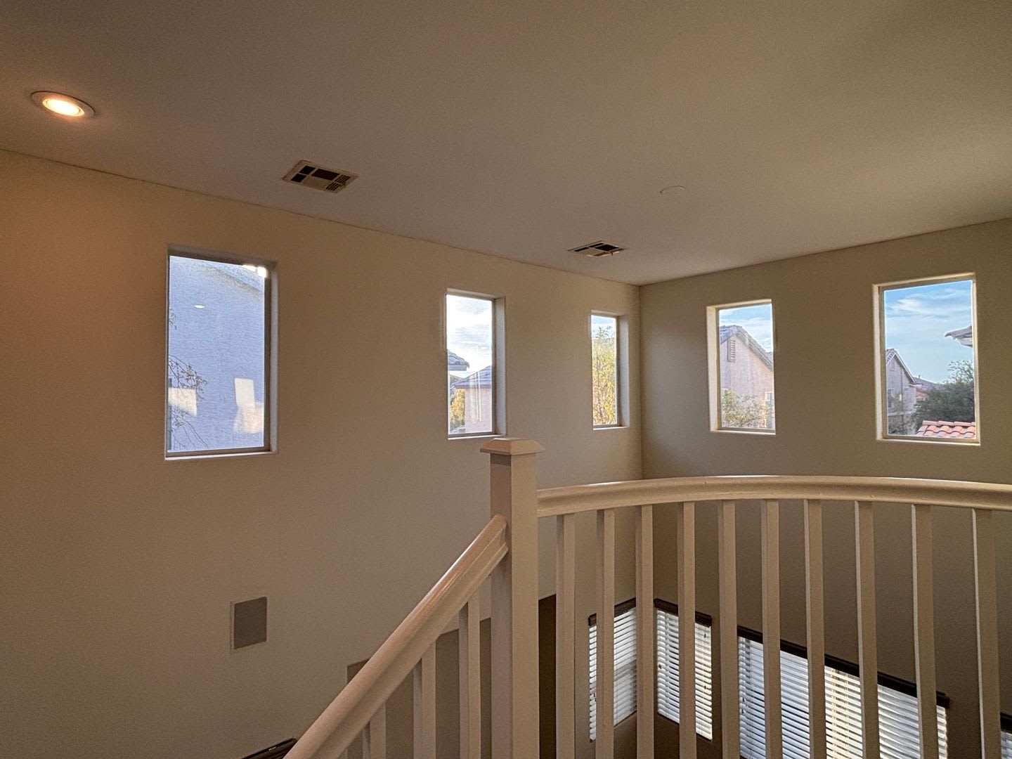 Beautifully maintained two-story, three-bedroom, two-and-a-half-bath single-family home – photo 3