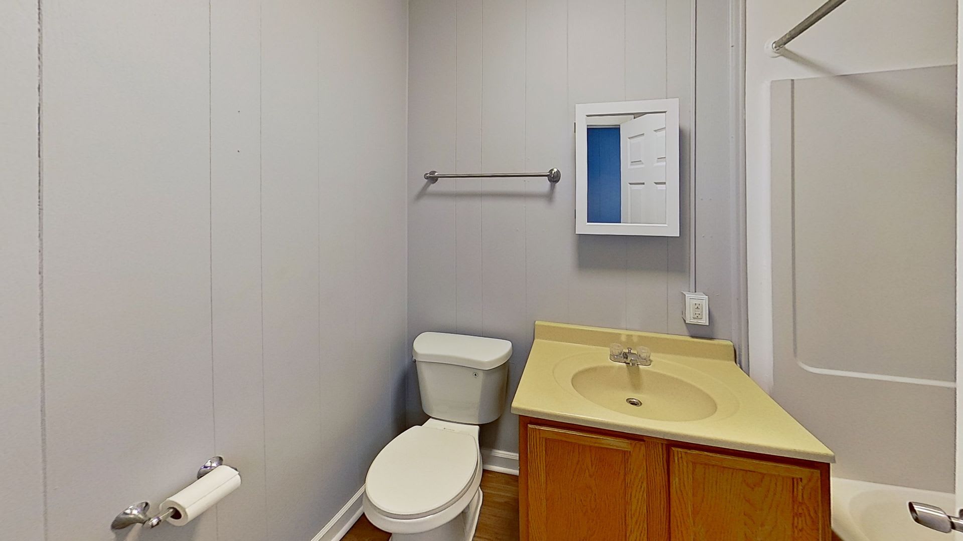 First Floor 2 Bedroom Apartment – photo 5