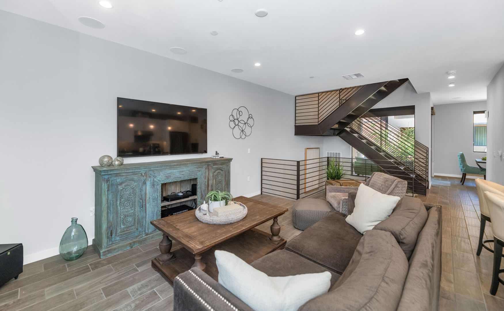 Rates Vary: $4,495 – photo 5