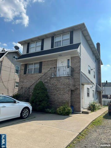 473 Washington Avenue – photo 1