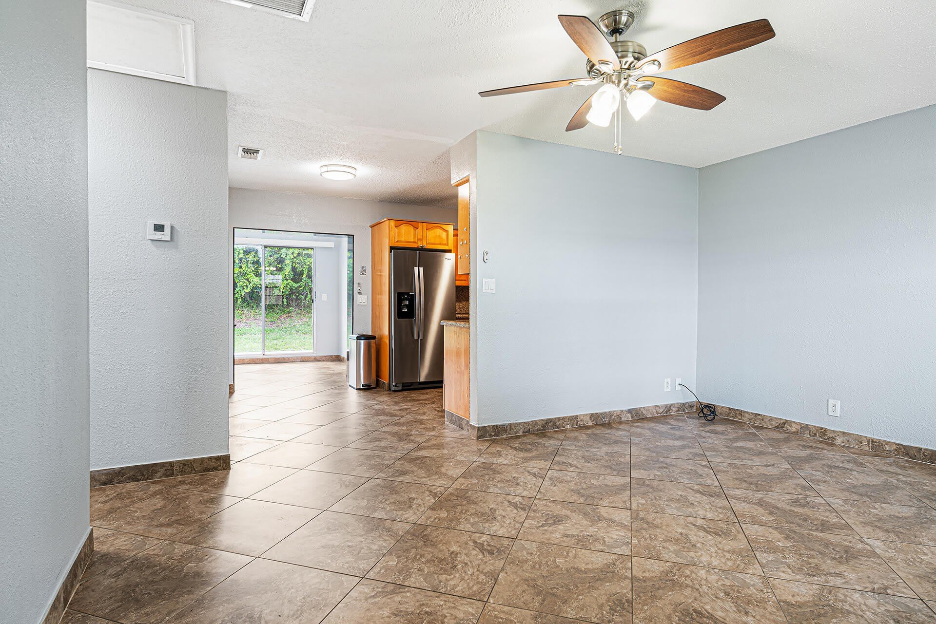 2722 Peer Lane – photo 5