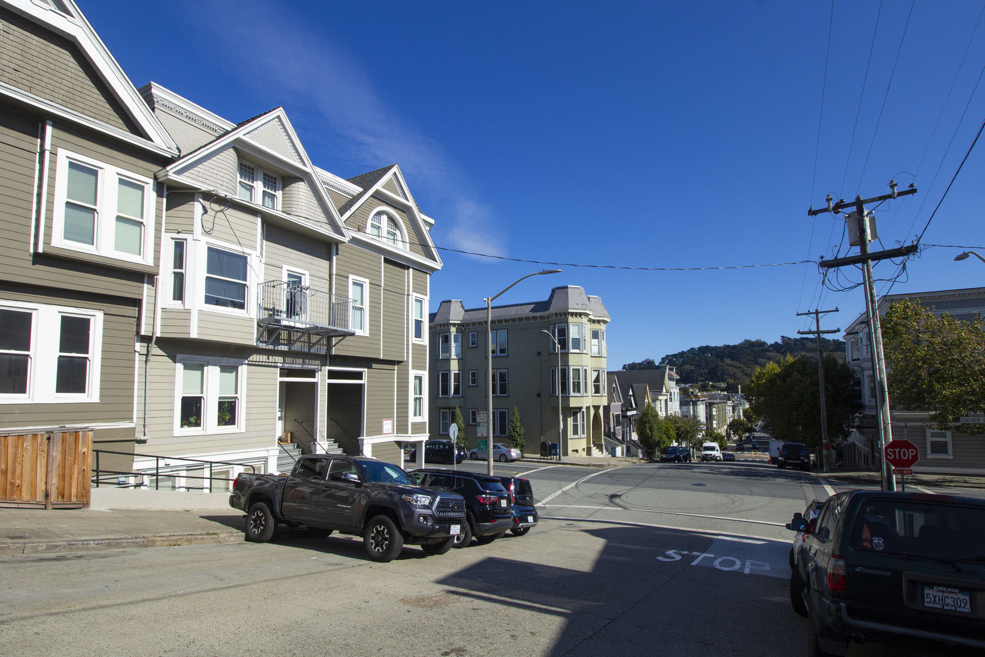 800 Lyon Street – photo 3