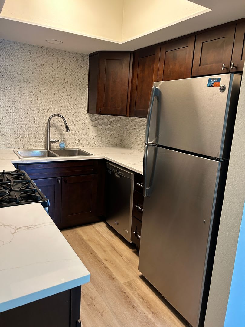 GORGEOUS Downtown Apartment!!! – photo 5