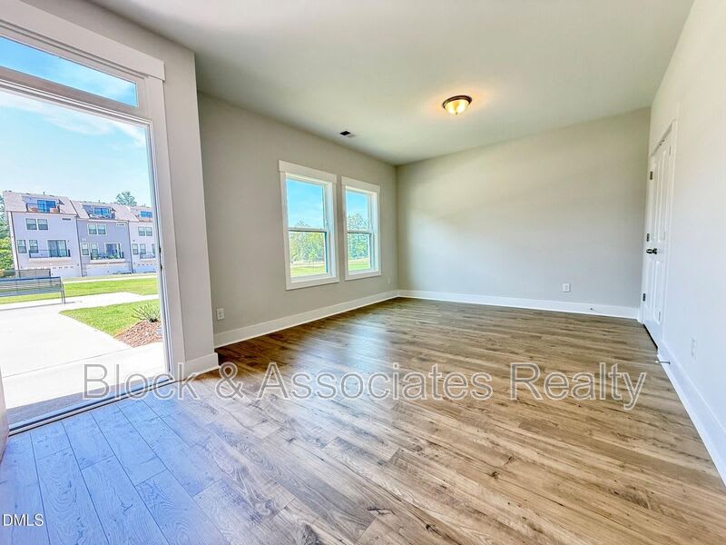 776 Ballyneal Alley – photo 4