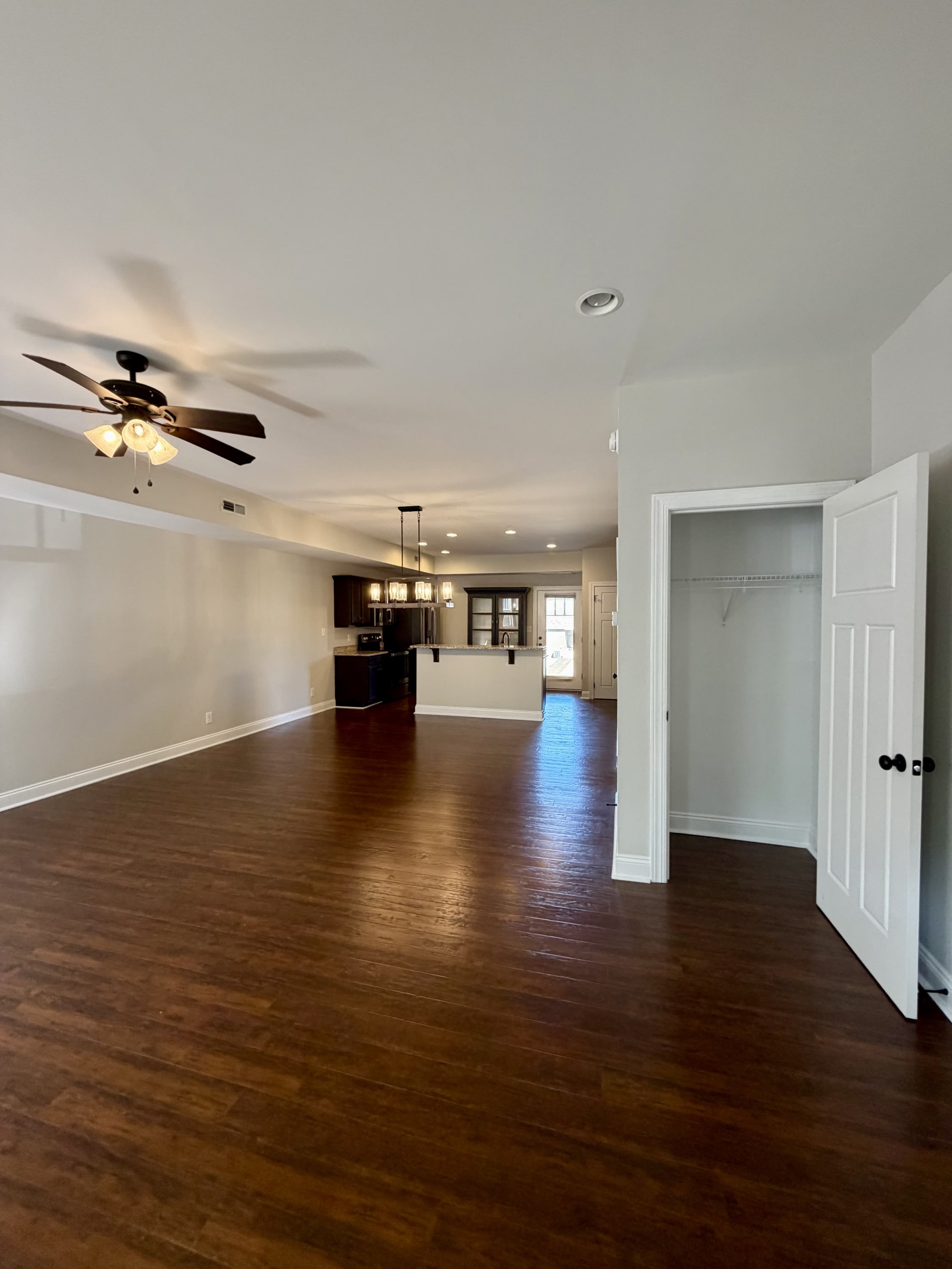 127 Portico Street – photo 4