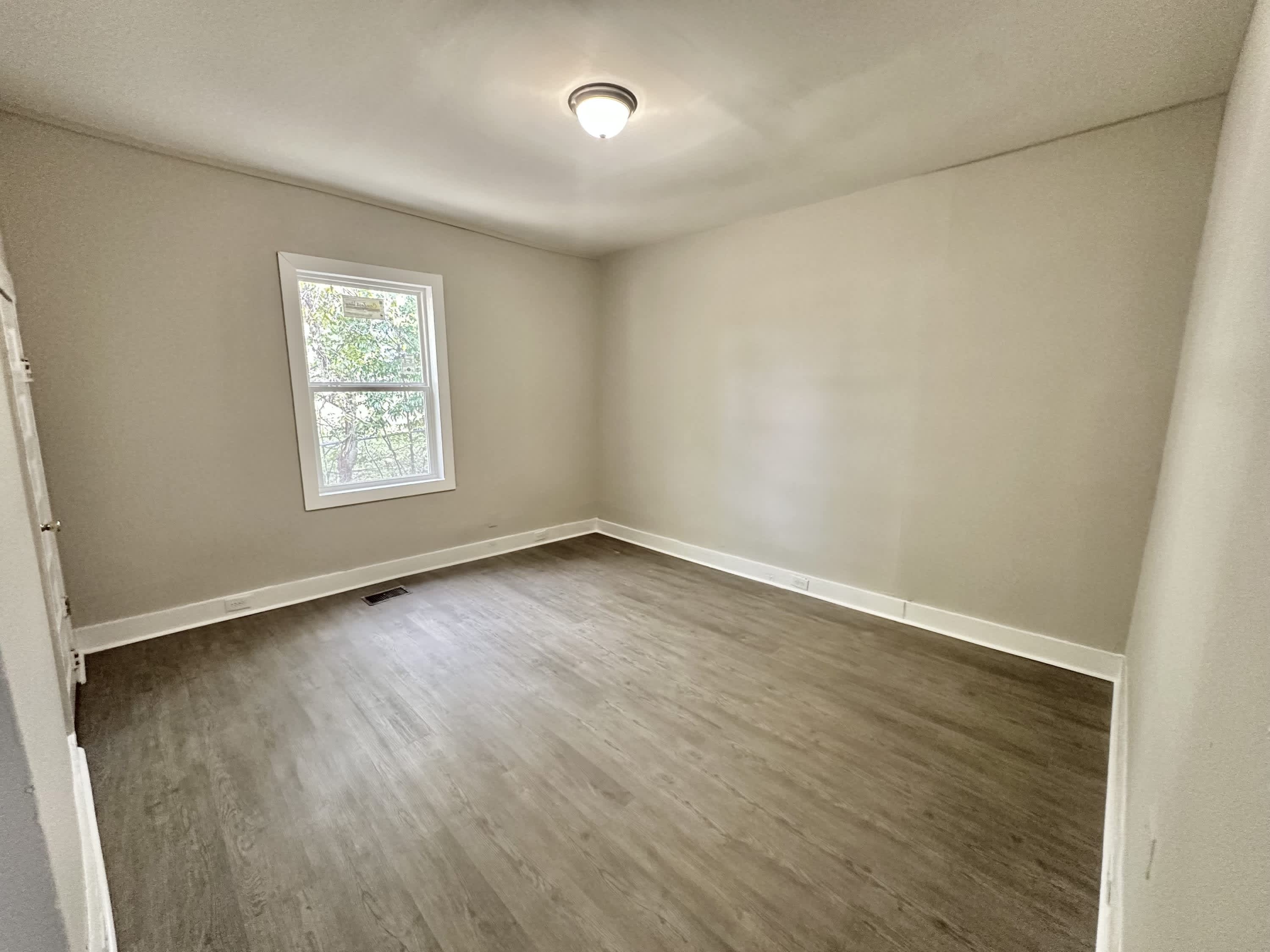 719 Washington Avenue Southwest – photo 5