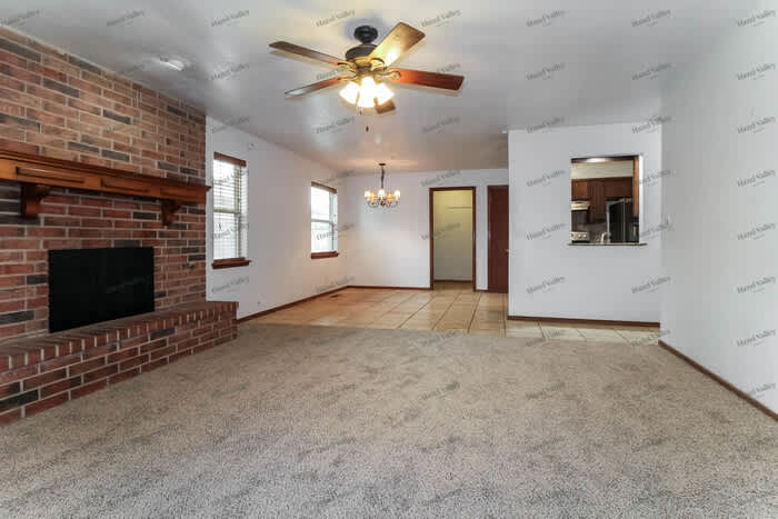 1913 Vanessa Drive – photo 5