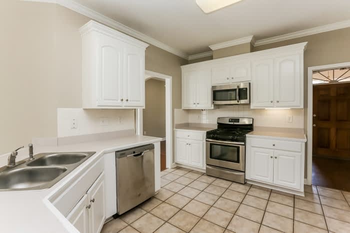 519 Willow Court Drive – photo 4