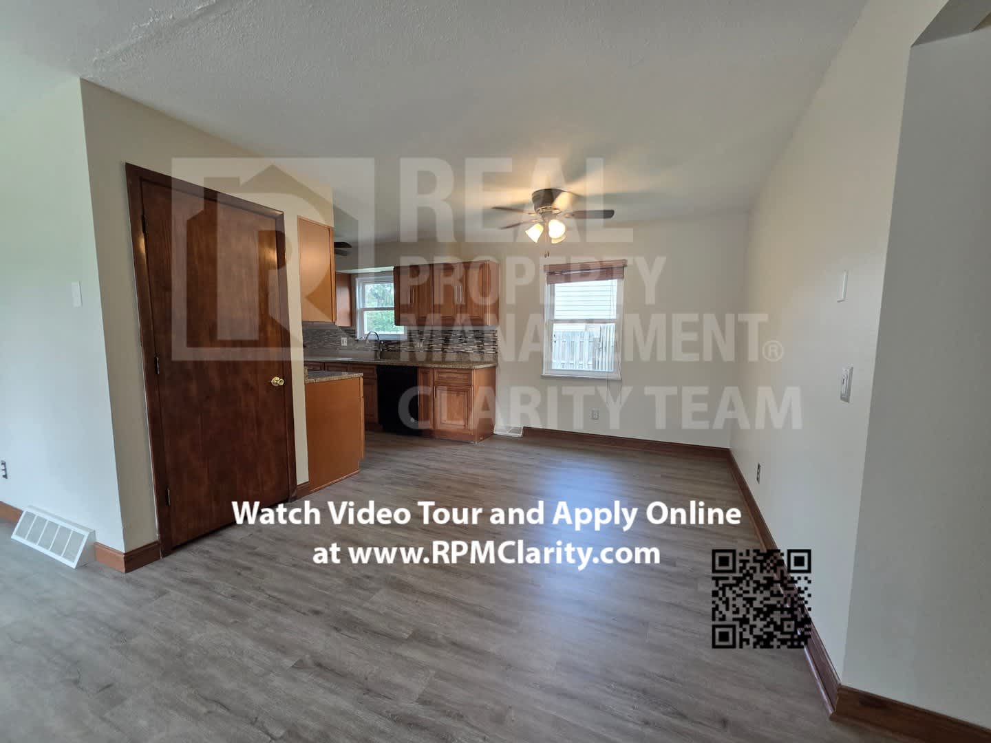 Lease Signing Incentive! 3 Bedroom/2 Bathroom Home in Oregon, OH – photo 3