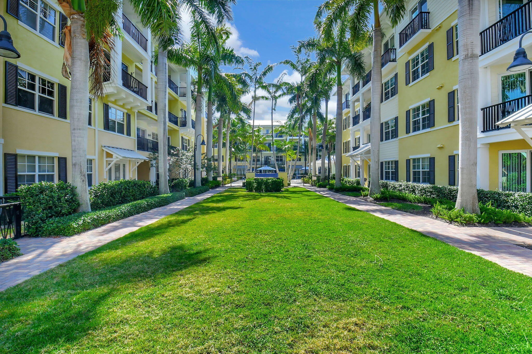 225 S Latitude Circle – photo 4