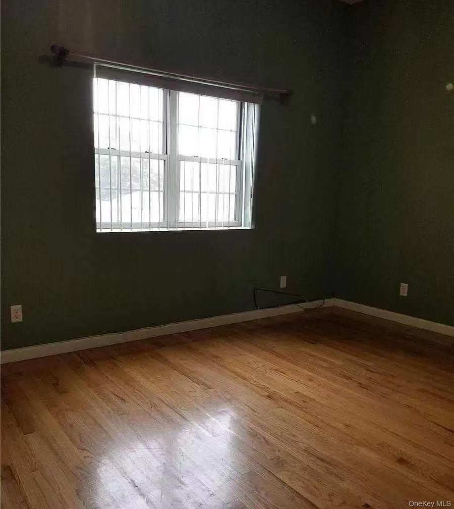 71-74 161st Street – photo 5