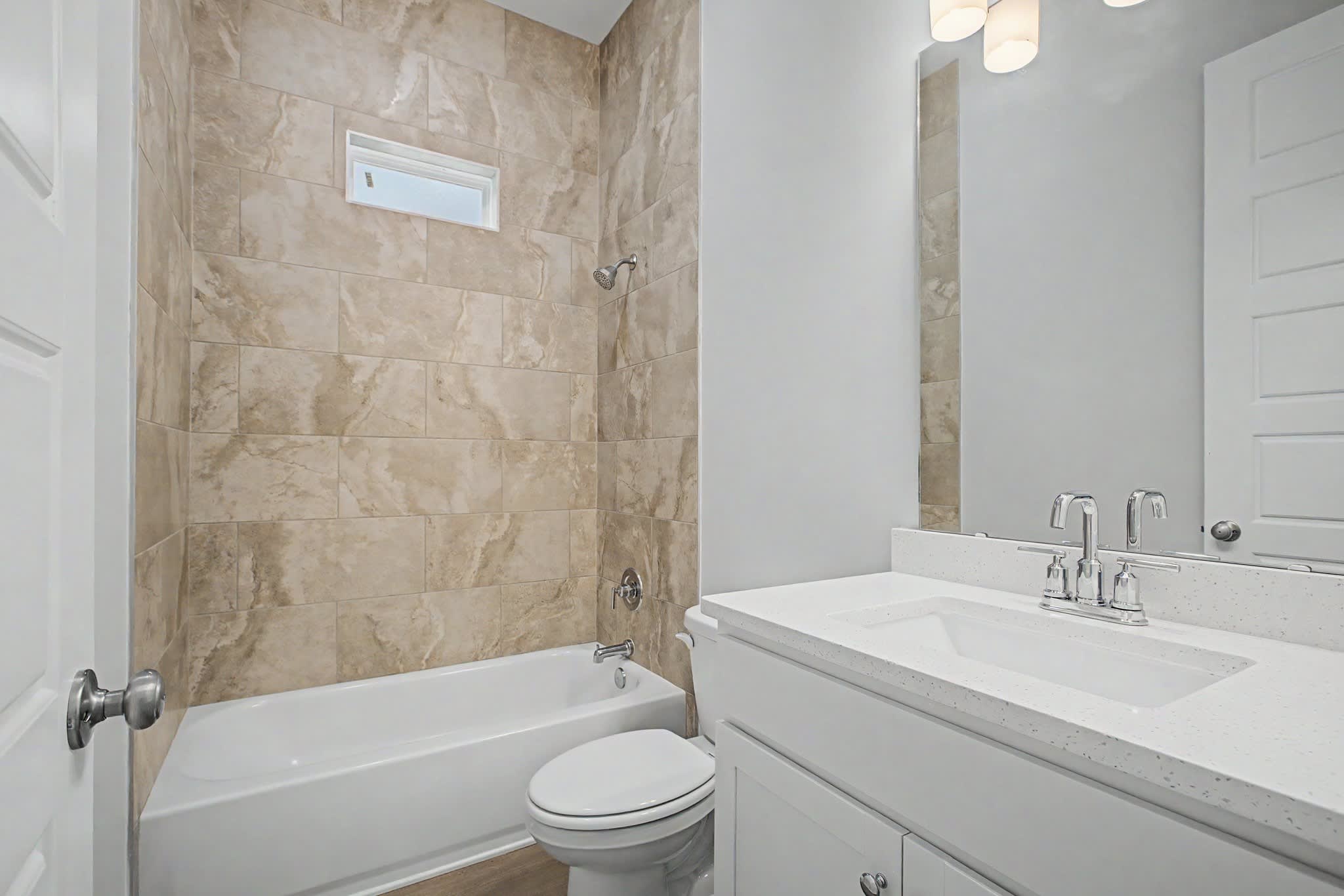 4065 Four Oaks Boulevard – photo 3