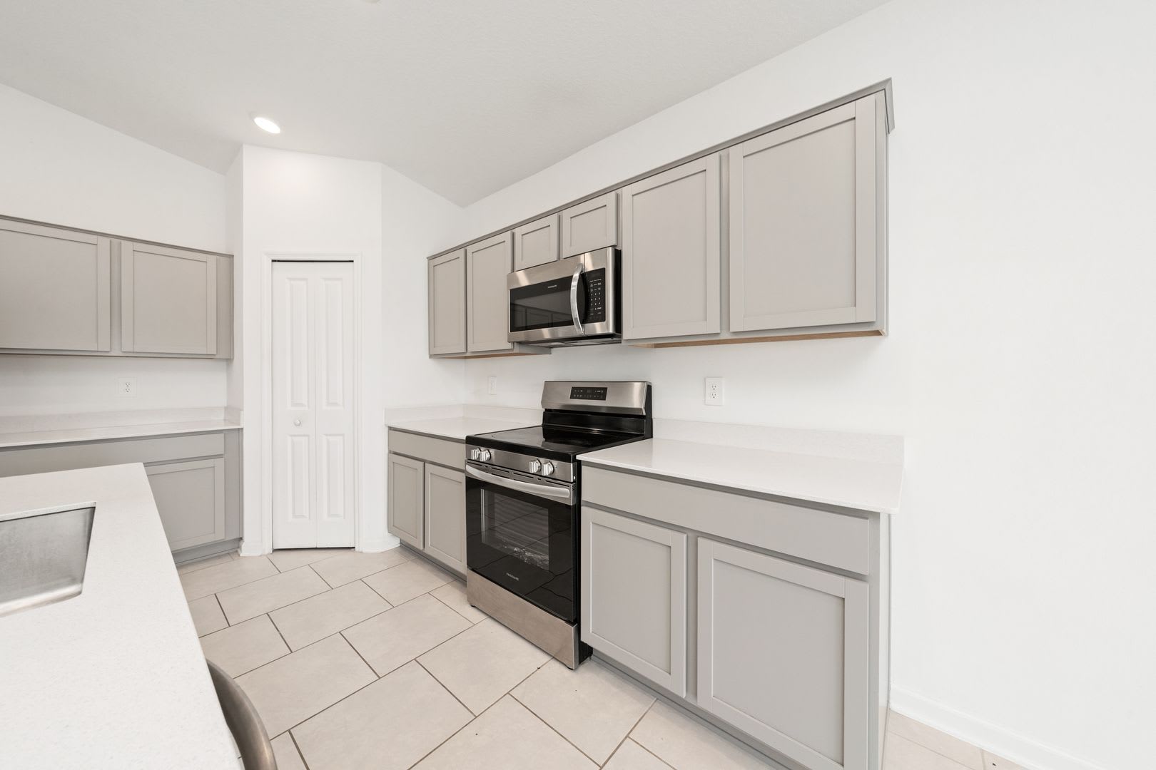 Knightsbridge Single Family Home – photo 5