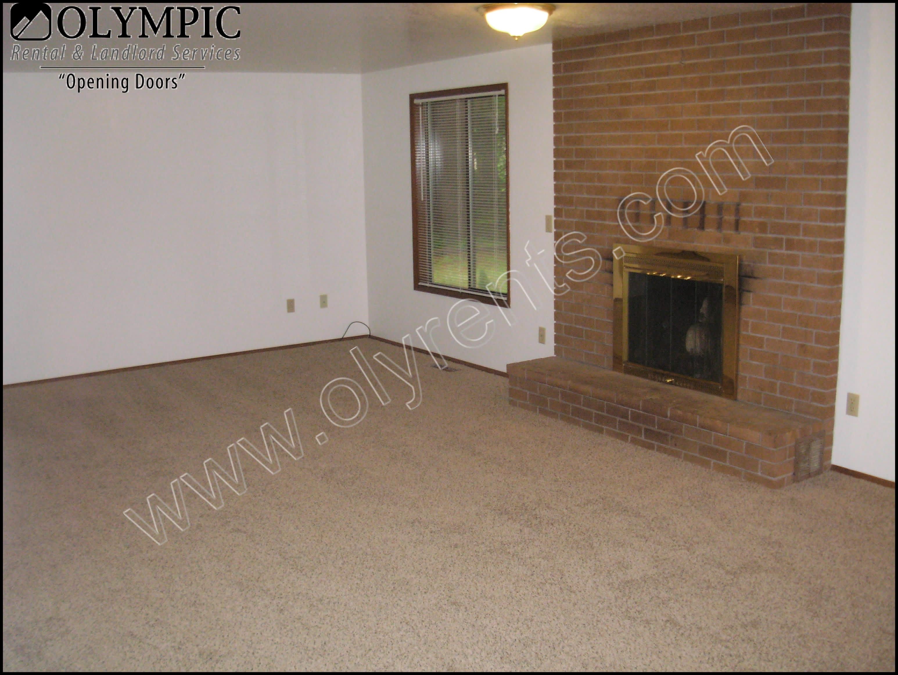 6220 Winnwood Loop SE – photo 4