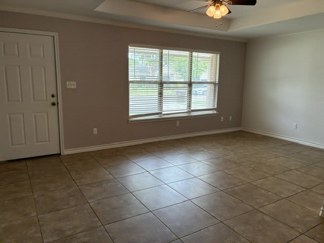 310 S 24th Street – photo 2