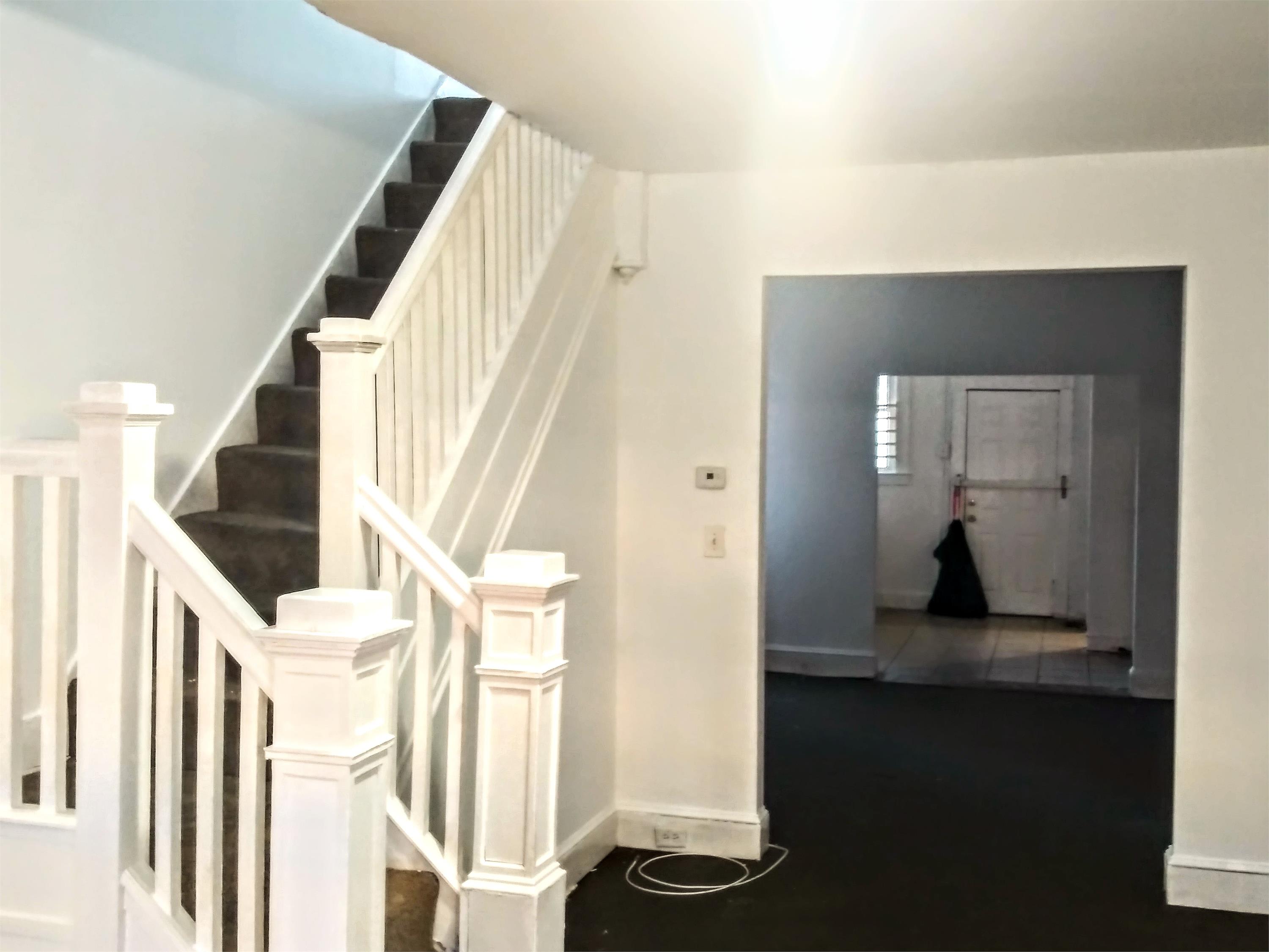 663 DUMBARTON AVE. – photo 1