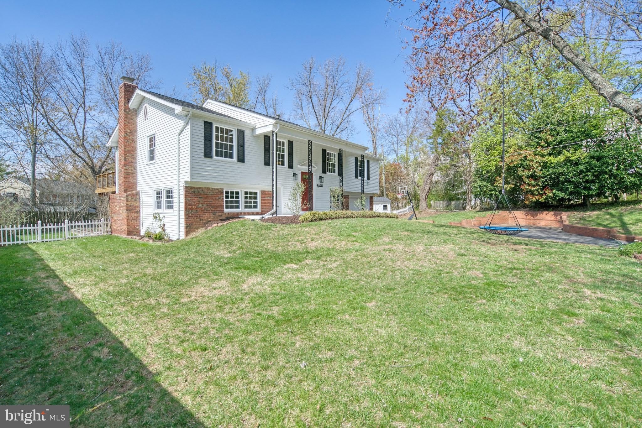 12805 POINT PLEASANT Drive – photo 5