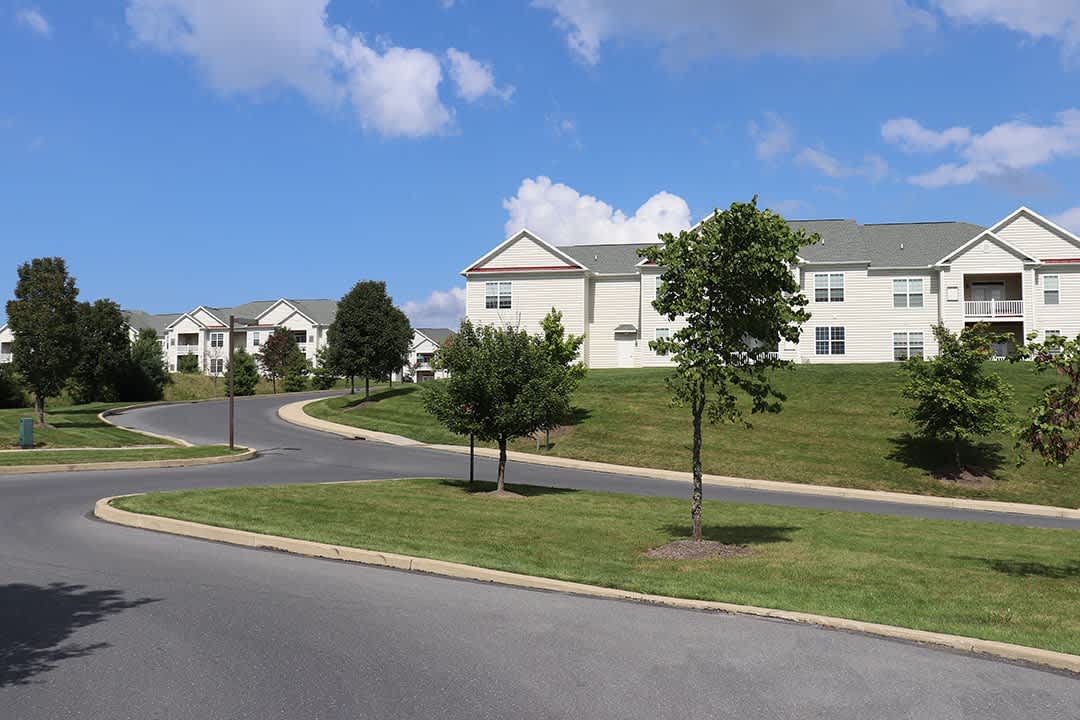 1700 Mountain View Road 10 – photo 3