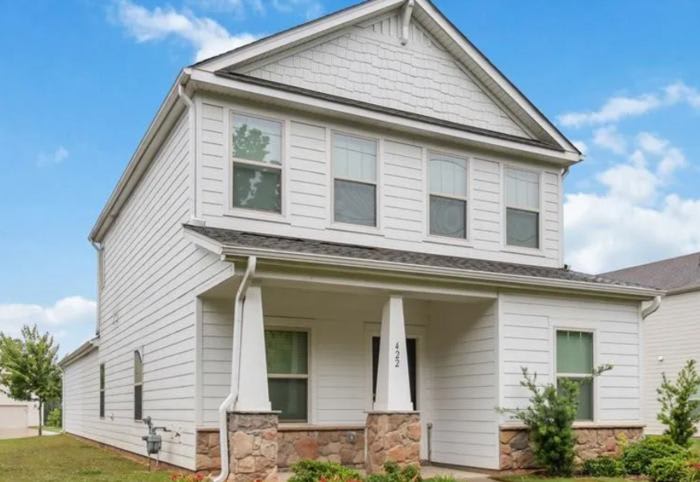 422 Nixon Road – photo 2