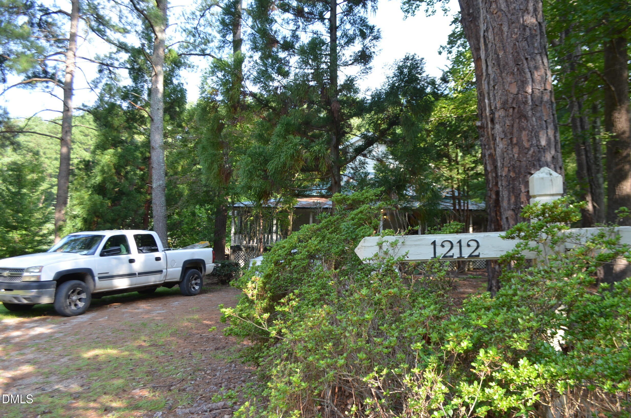 1212 Happy Hunting Hills Drive – photo 2