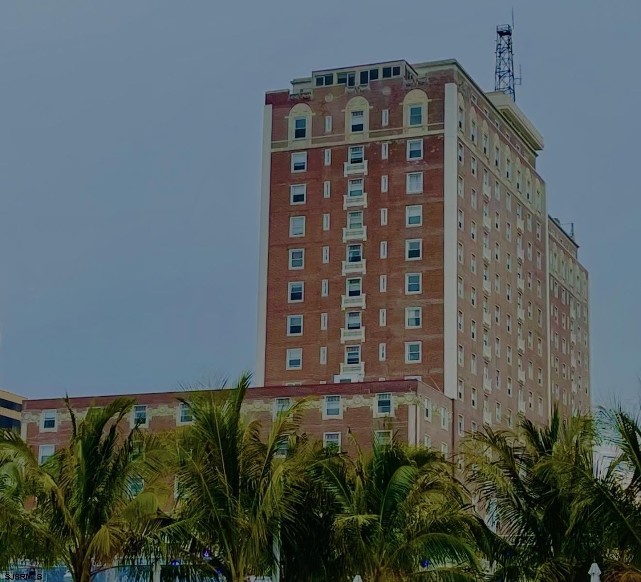 2715 Boardwalk – photo 1
