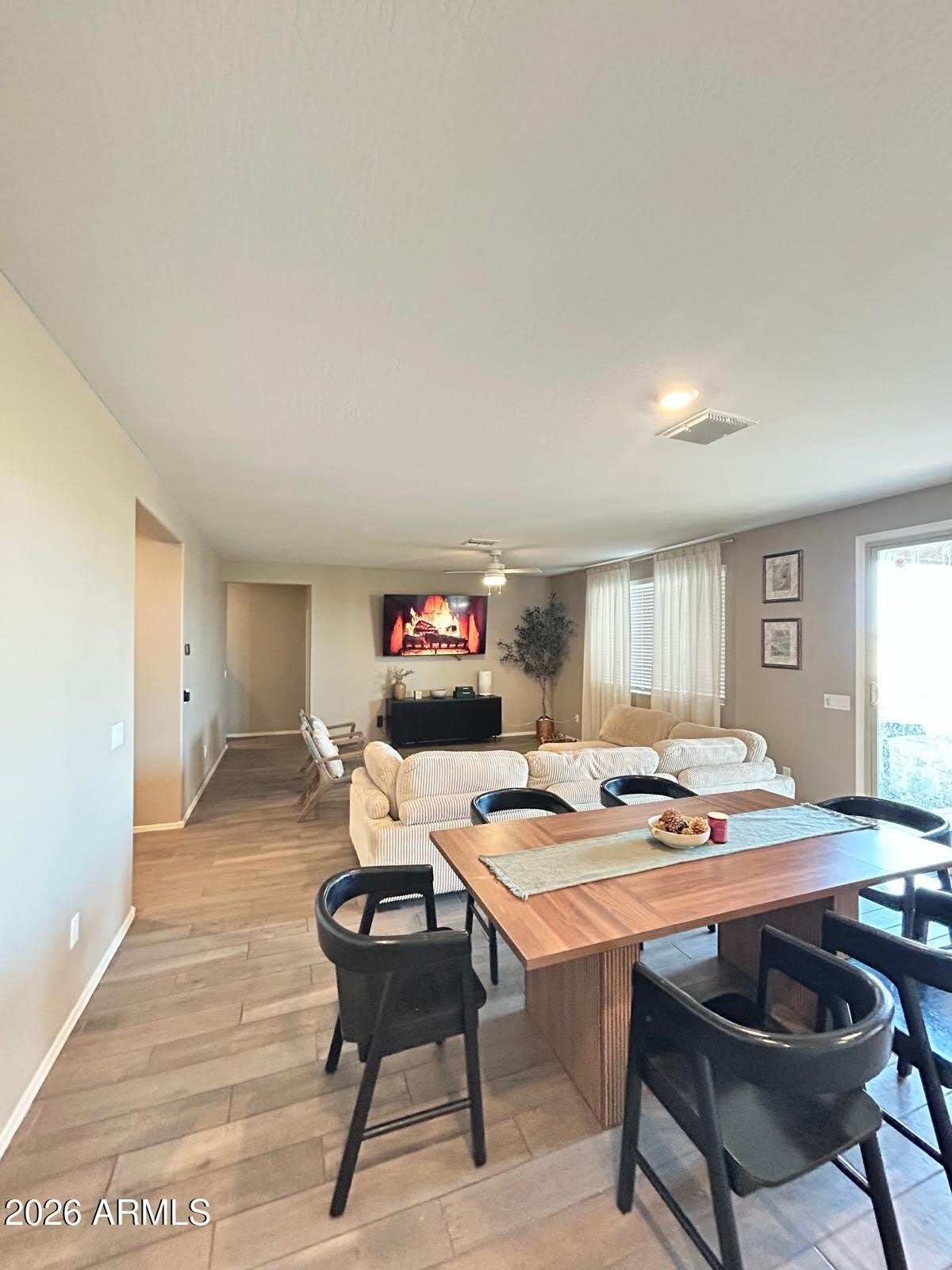 2710 N MULBERRY Place – photo 1