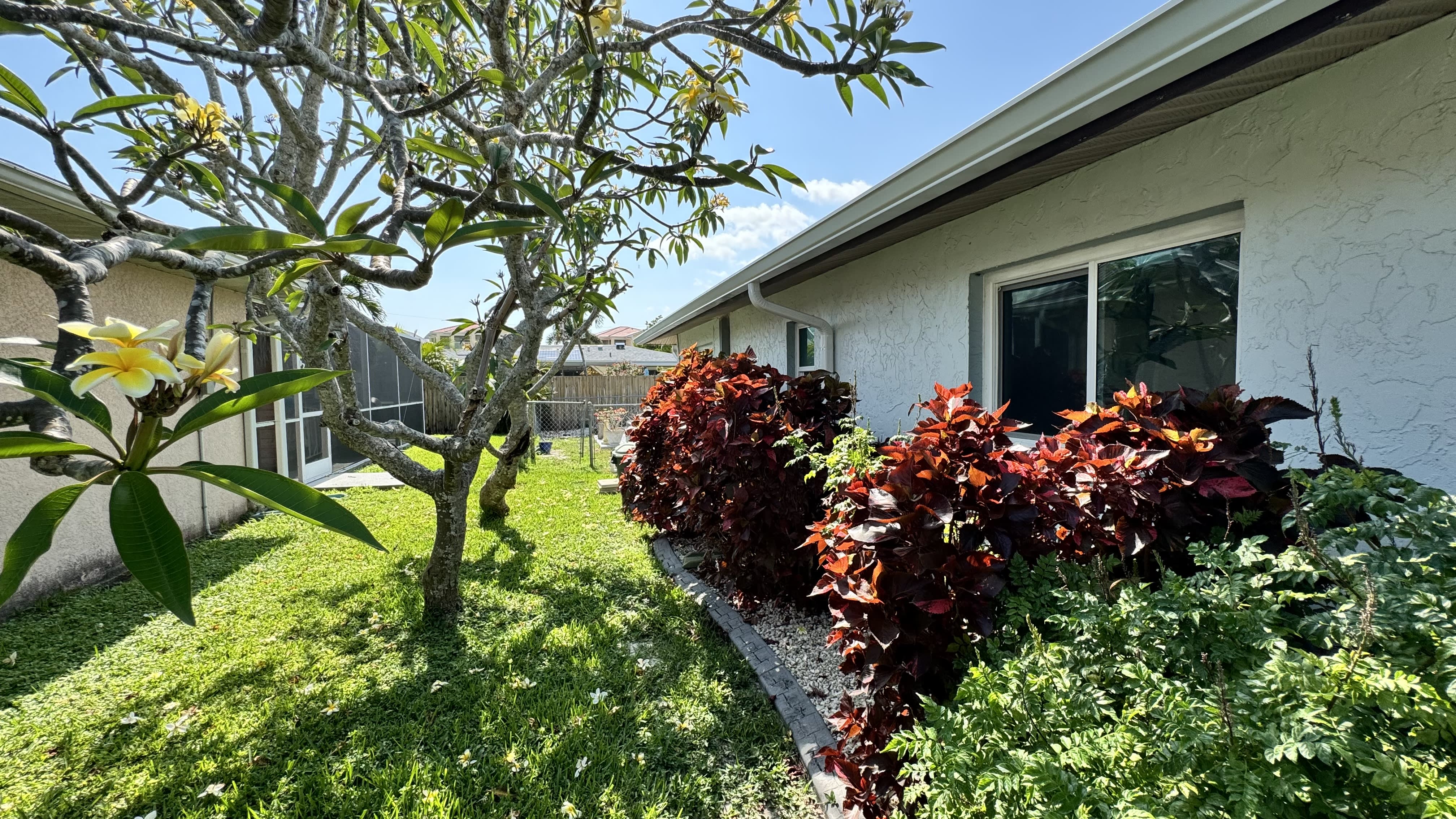 4108 SE 18th Pl – photo 3