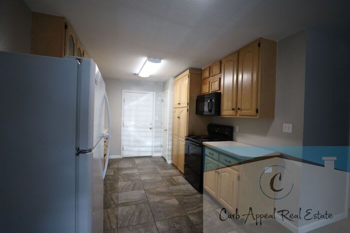 1412 West Matthews Avenue – photo 5