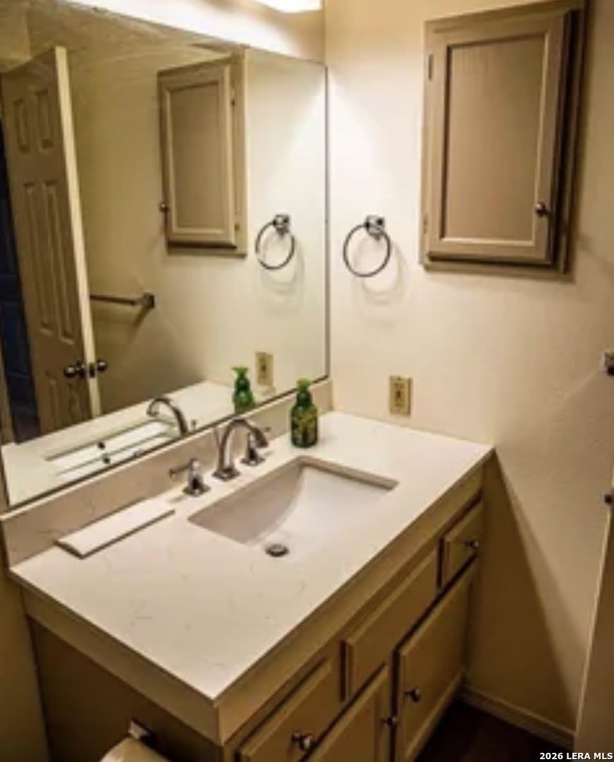 601 Thelma Dr – photo 4