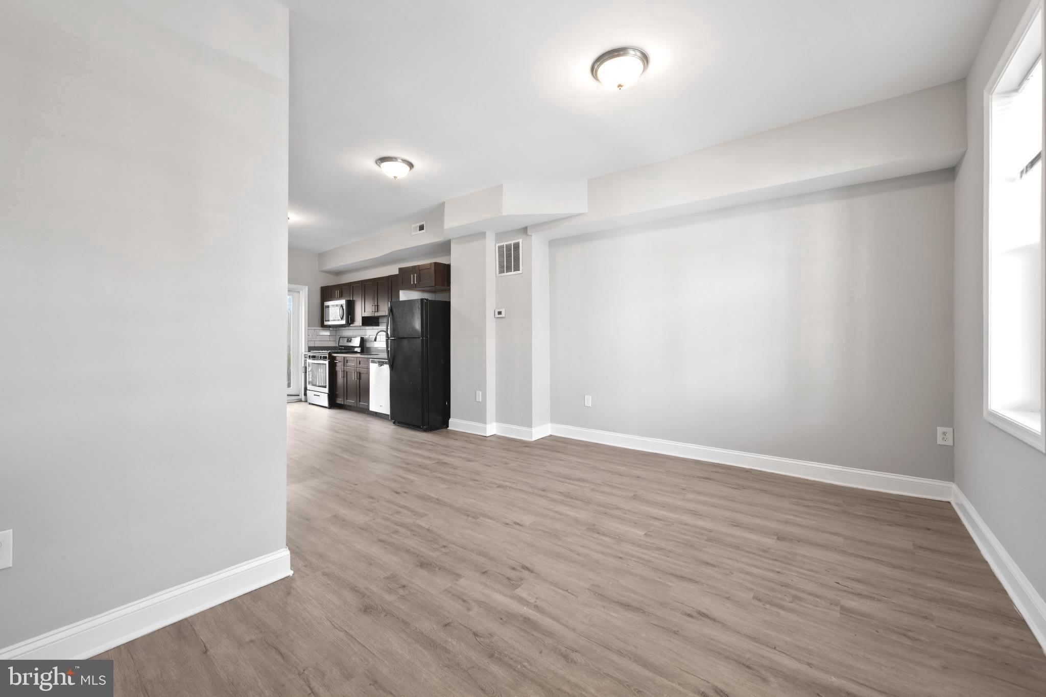 665 DUMBARTON Avenue – photo 3