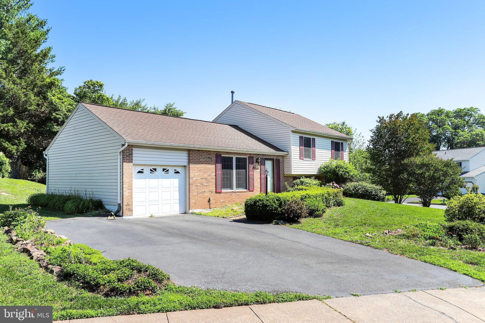 1803 E BEECH Road – photo 3