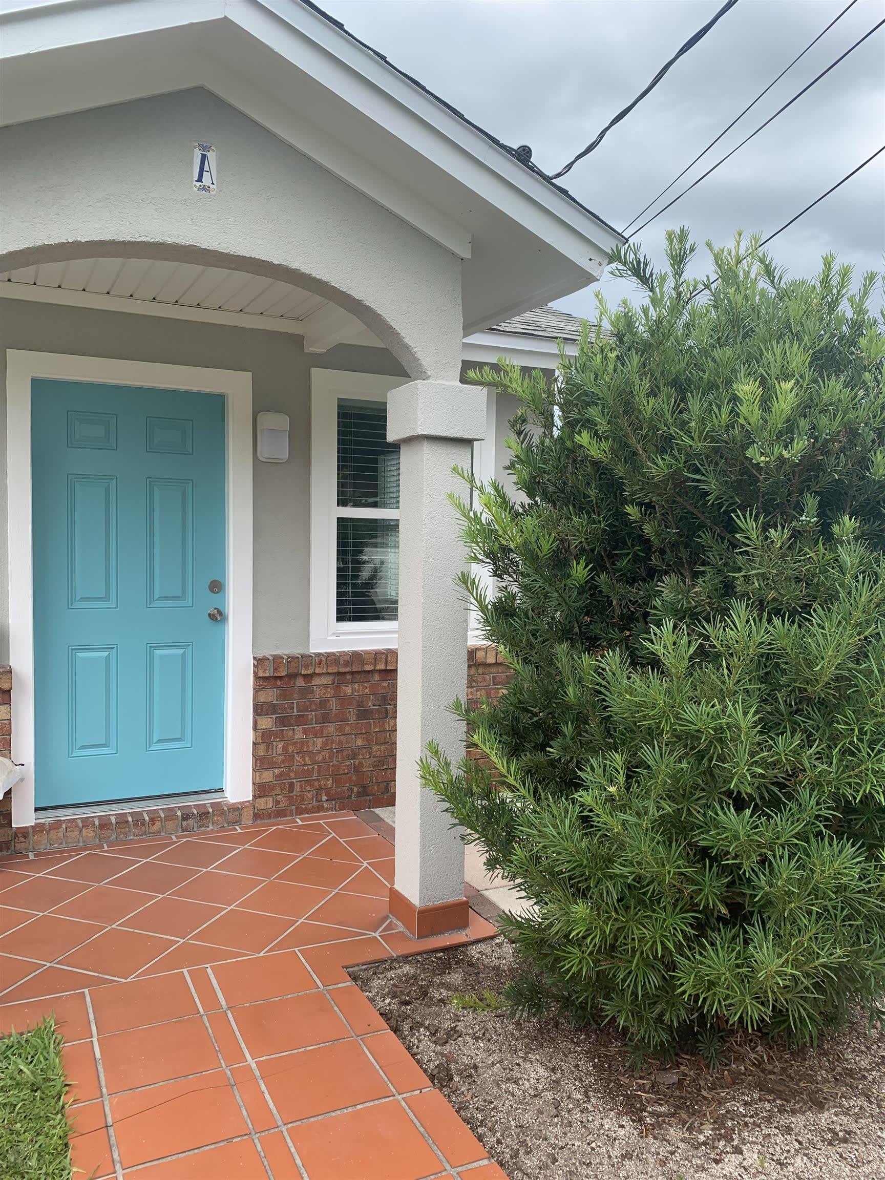 290 Floridian Ave – photo 1